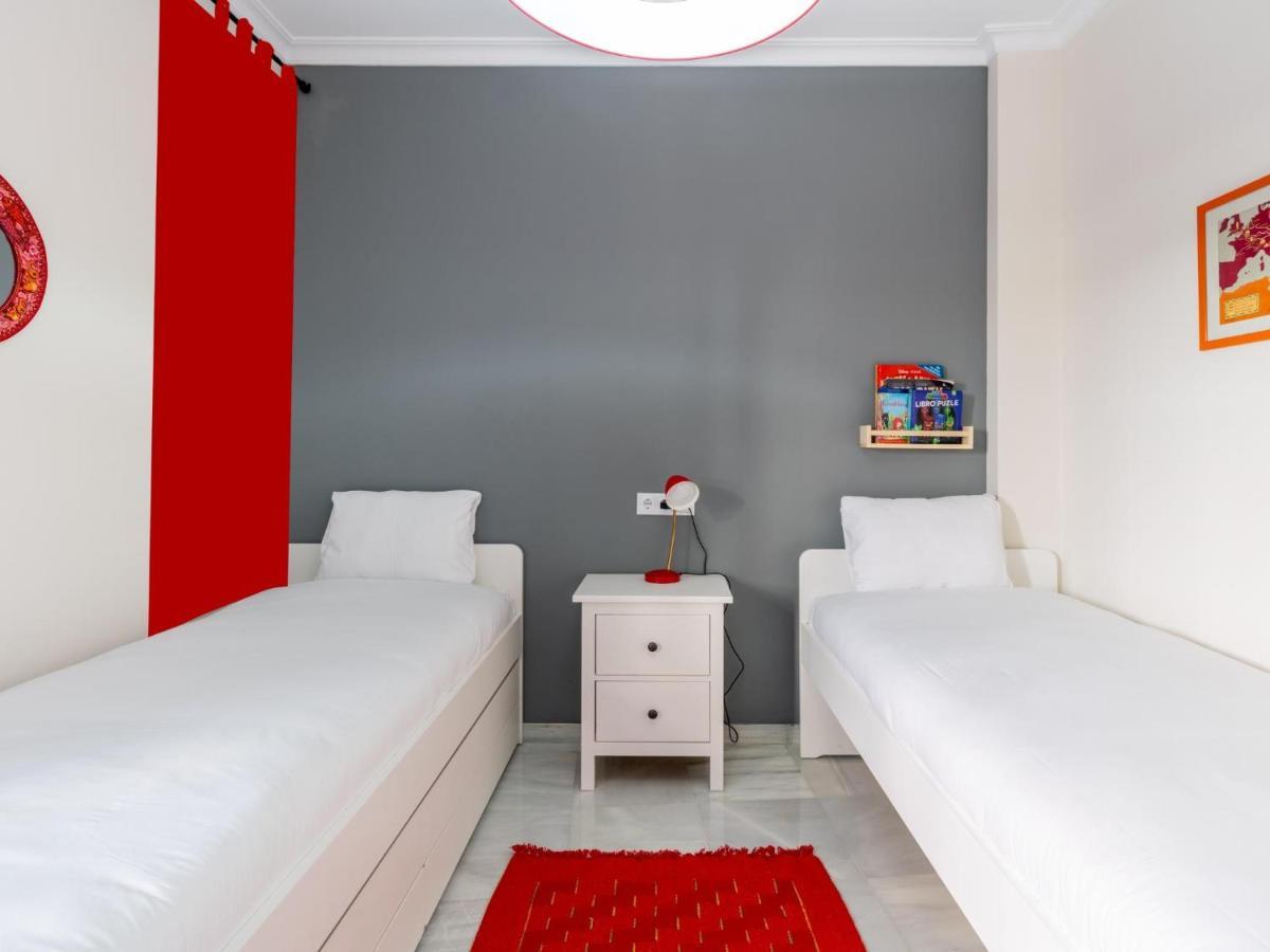 Holi-Rent Penthouse Penuelas Sevilla Exteriör bild