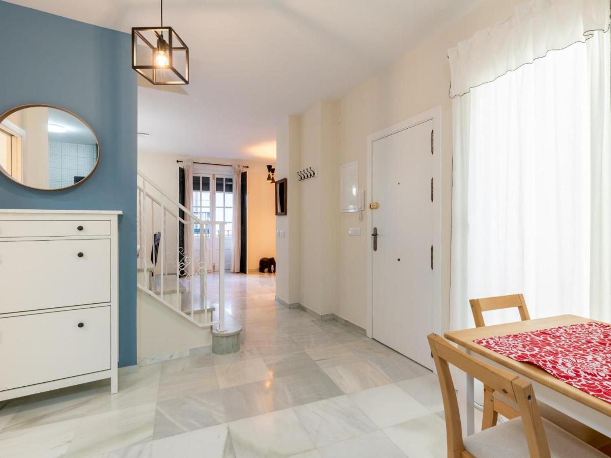 Holi-Rent Penthouse Penuelas Sevilla Exteriör bild